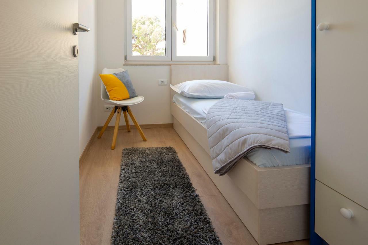 Apartman Pjero 3+2 มาคาร์สกา ภายนอก รูปภาพ