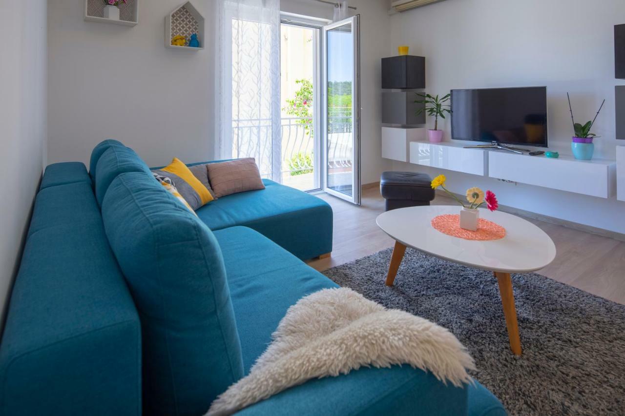 Apartman Pjero 3+2 มาคาร์สกา ภายนอก รูปภาพ